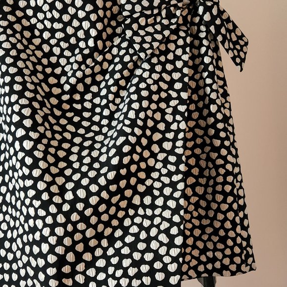 Metallic Polka Dot Jaquard Skirt - Picture 2 of 9